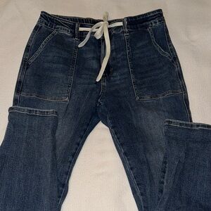 Judy Blue Jogger Jeans with White Drawstring